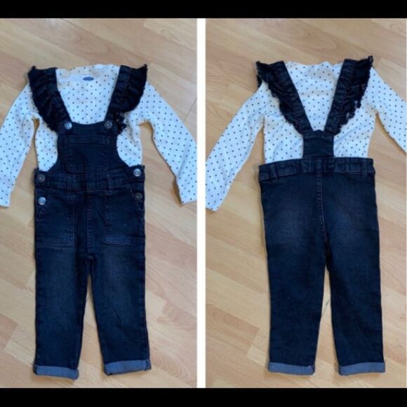 New Girls Overalls & Long Sleeved Shirt Bundle - Picture 1 of 16
